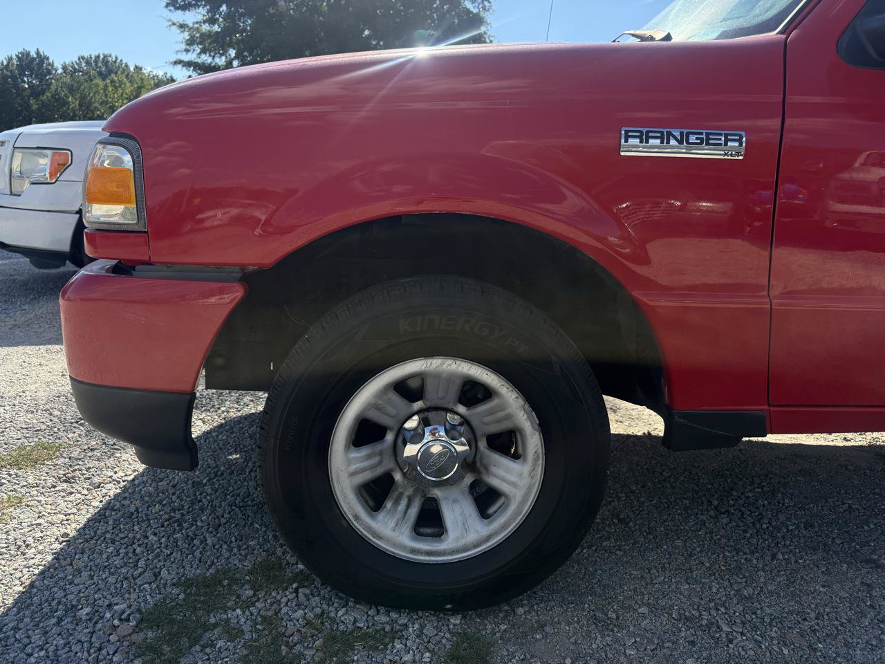 Used 2011 Ford Ranger XLT RWD image 11