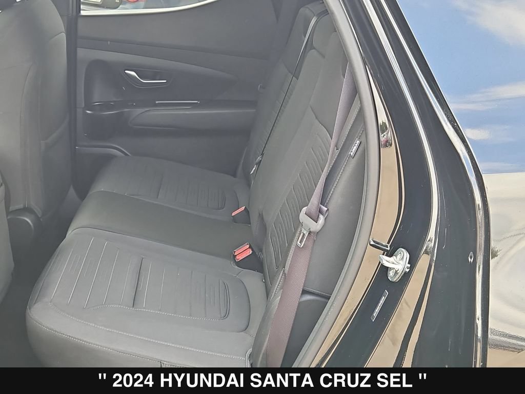 Used 2024 Hyundai Santa Cruz SEL FWD image 17