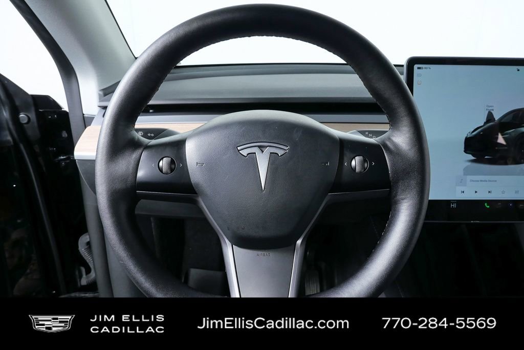 Used 2022 Tesla Model Y Long Range image 30