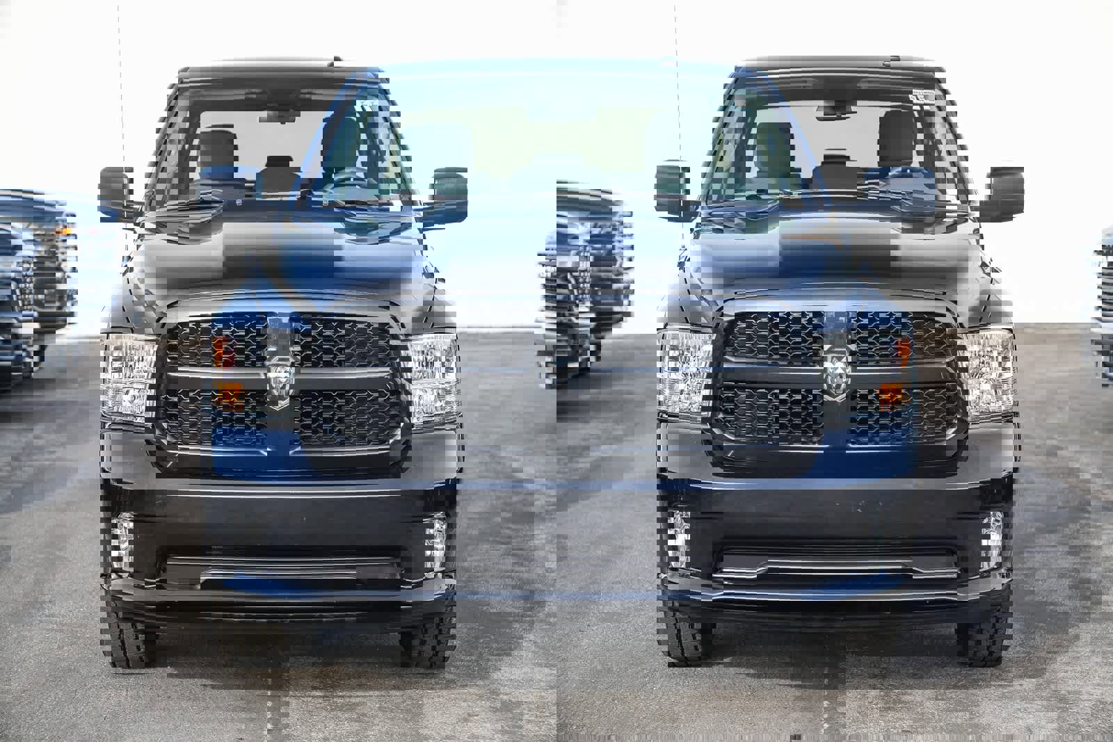 Used 2018 RAM 1500 Express image 2