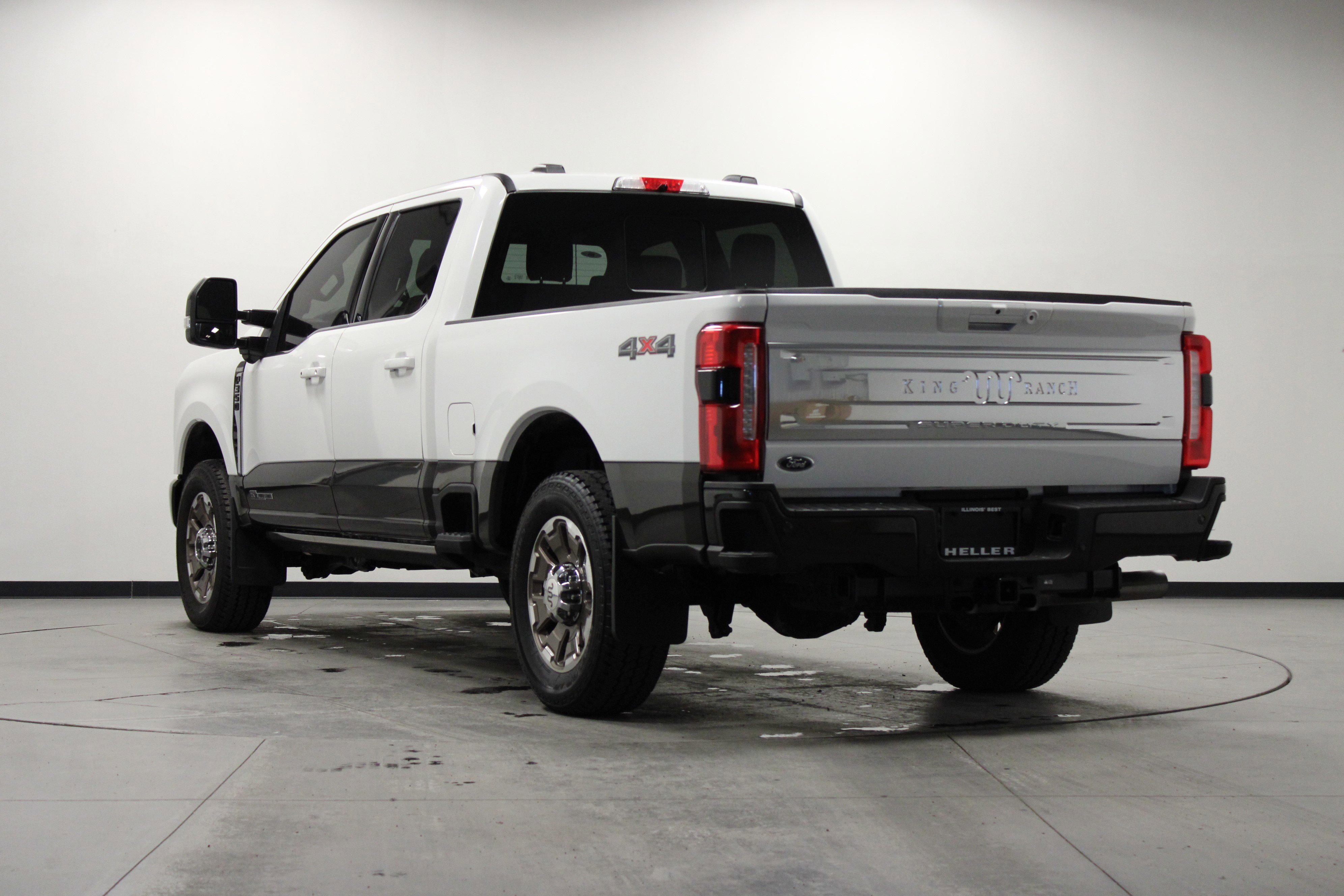 Used 2025 Ford F350 King Ranch image 6