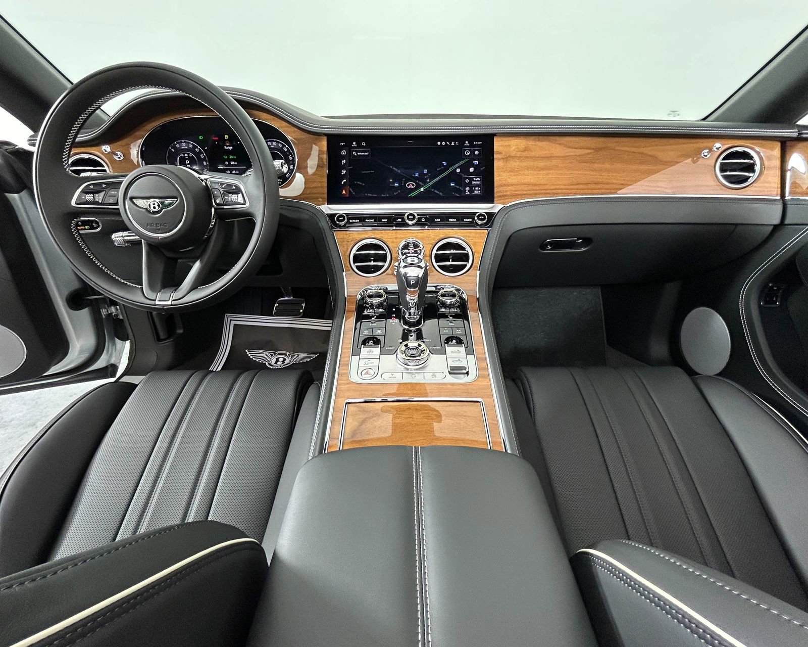 New 2026 Bentley Continental GTC AWD/4WD image 4