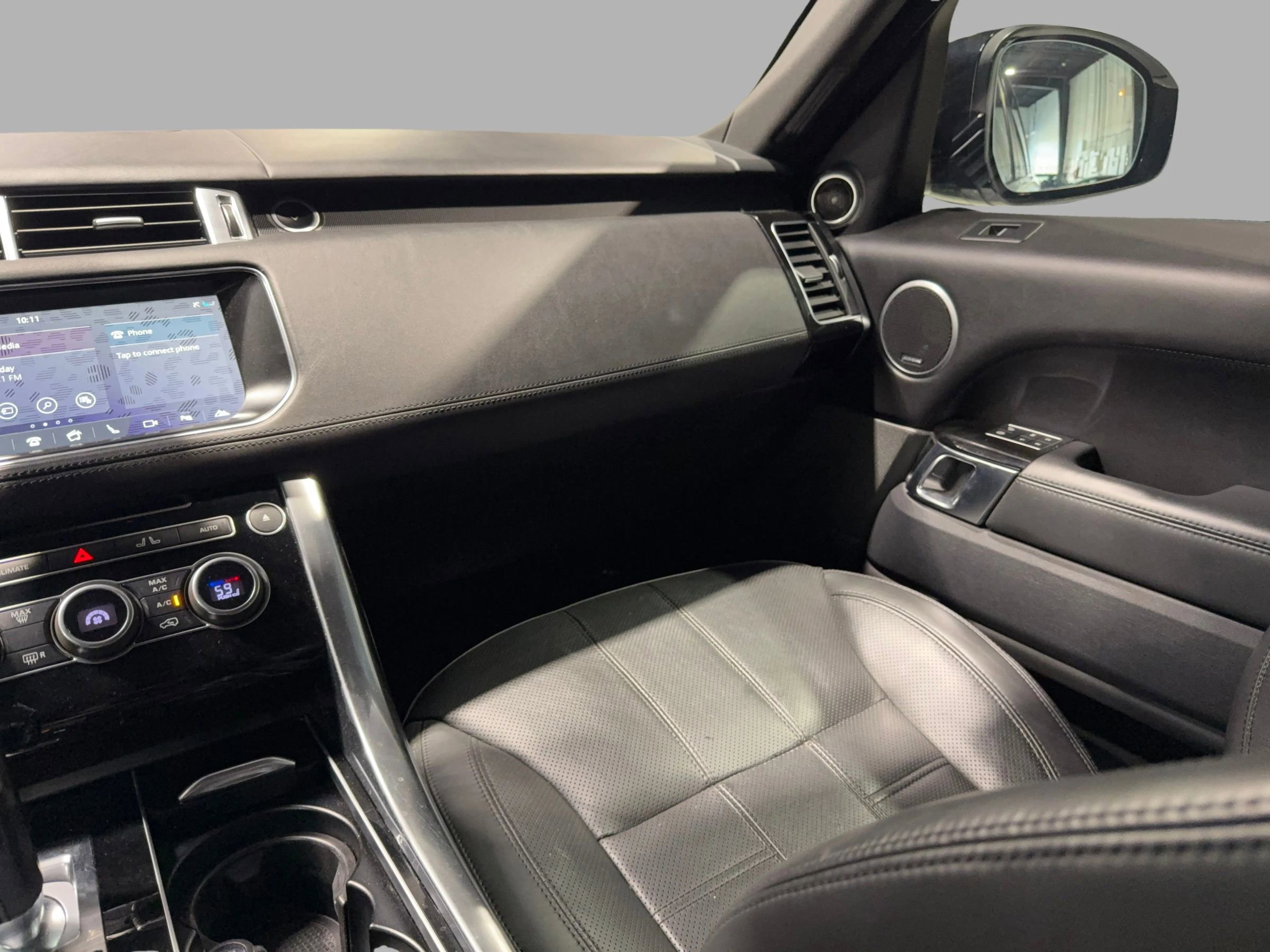 Used 2017 Land Rover Range Rover Sport HSE Dynamic image 34