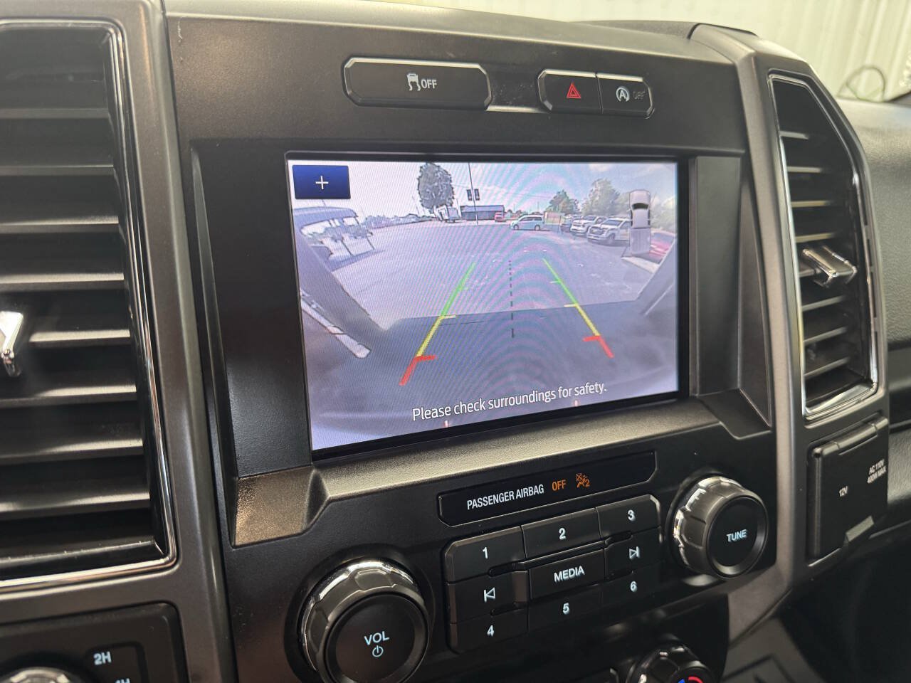 Used 2020 Ford F150 XLT w/ Equipment Group 302A Luxury AWD/4WD image 35