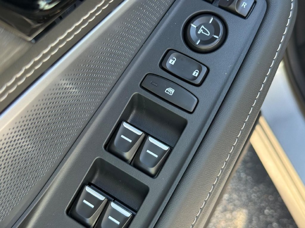 New 2026 Acura MDX w/ Advance Package AWD/4WD image 15