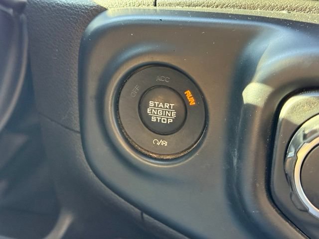 Used 2022 Jeep Gladiator Rubicon w/ LED Lighting Group AWD/4WD image 14