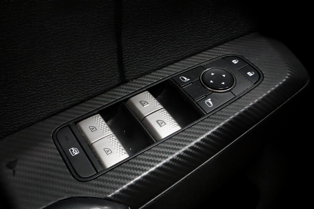 Used 2022 Mitsubishi Outlander SE image 24