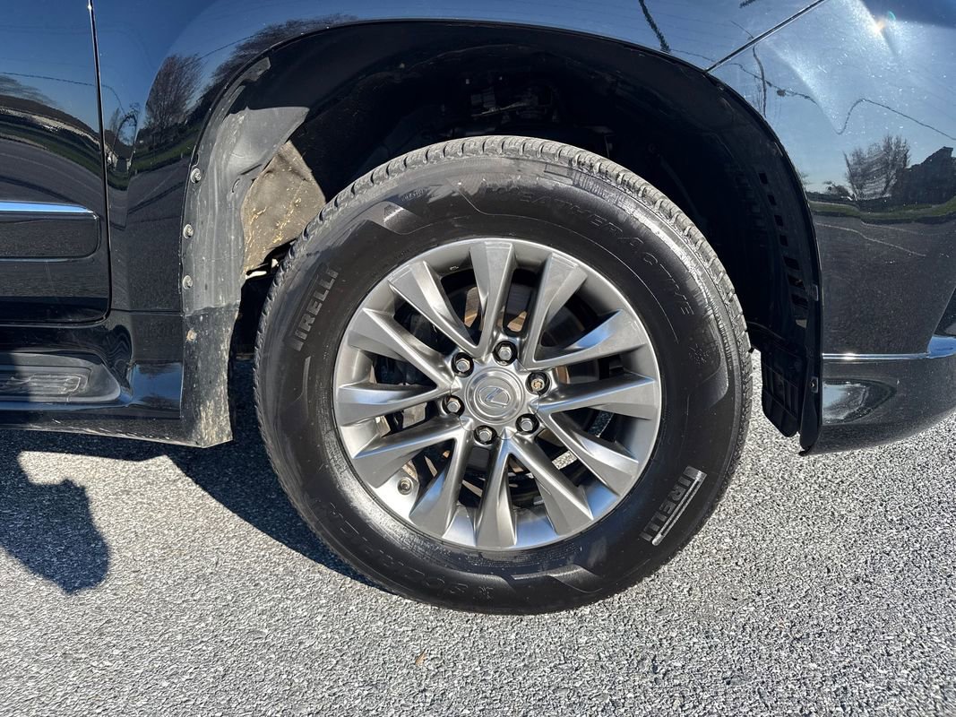 Used 2019 Lexus GX 460 Luxury image 32