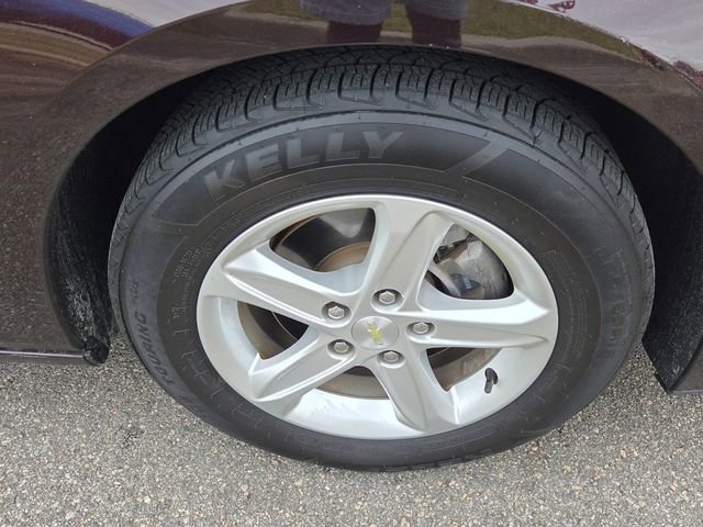 Used 2021 Chevrolet Malibu LS FWD image 16