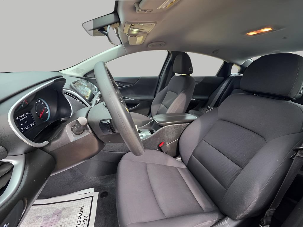 Used 2023 Chevrolet Malibu LT FWD image 17
