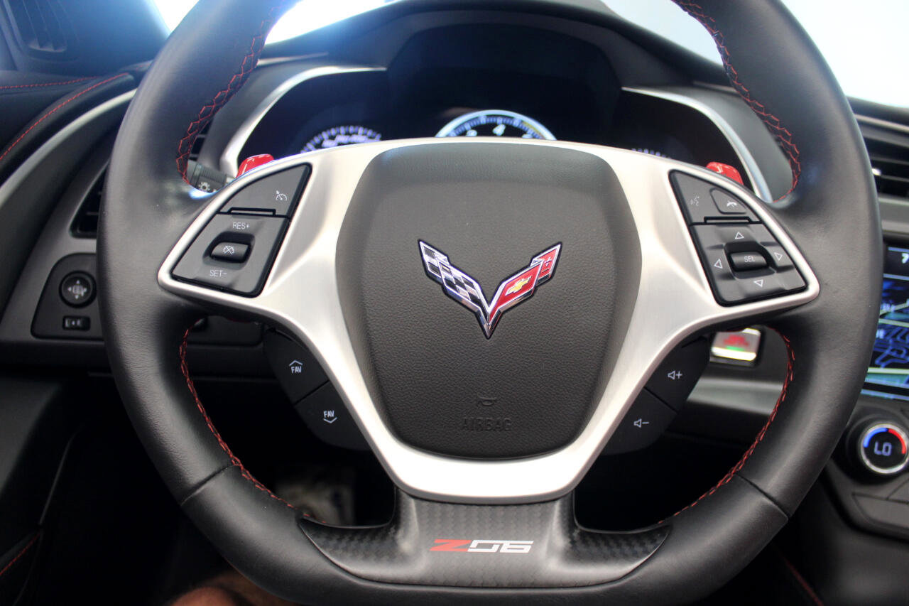 Used 2019 Chevrolet Corvette Z06 w/ Z07 Performance Package image 26