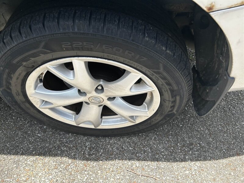 Used 2009 Nissan Rogue SL w/ Premium Pkg AWD/4WD image 25