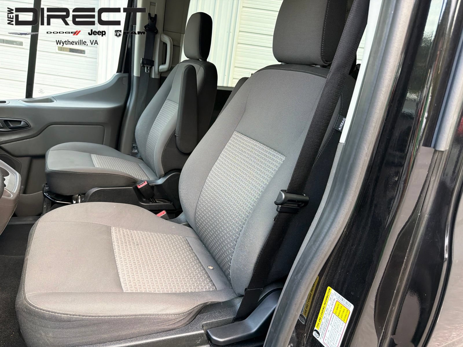 Used 2025 Ford Transit 350 XLT RWD image 10