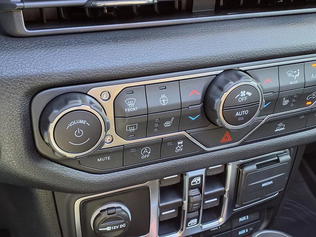 New 2026 Jeep Wrangler Willys AWD/4WD image 15