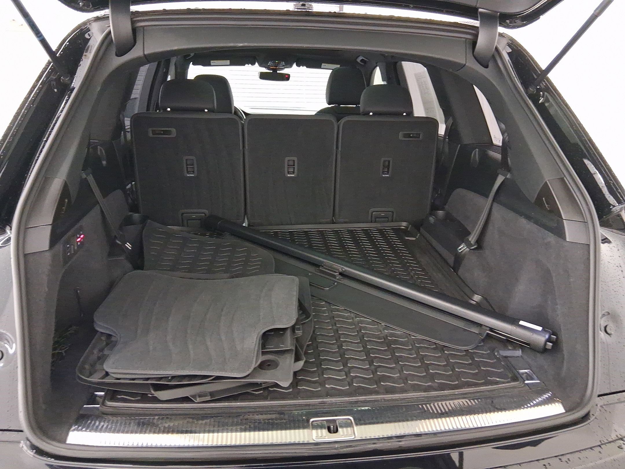 Used 2021 Audi Q7 3.0T Prestige w/ Prestige Package image 29