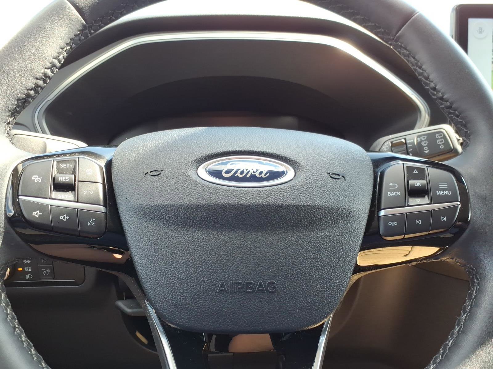 Used 2023 Ford Escape Active w/ Tech Pack #1 AWD/4WD image 22