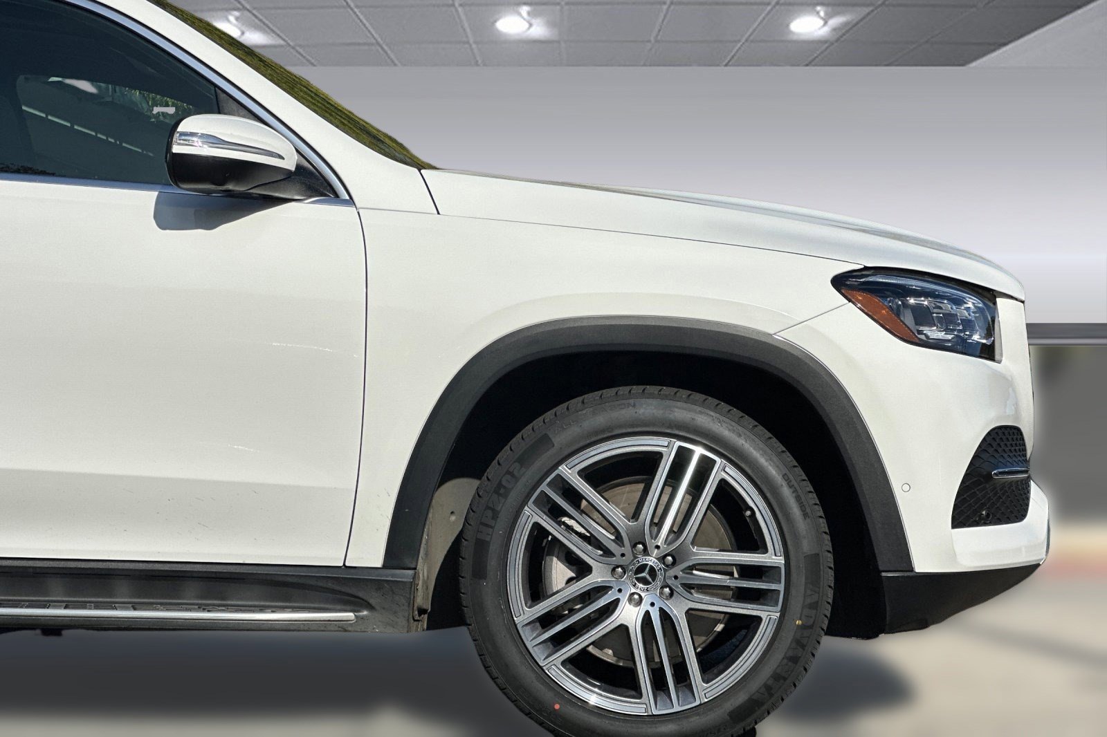 Used 2020 Mercedes-Benz GLS 450 4MATIC image 37