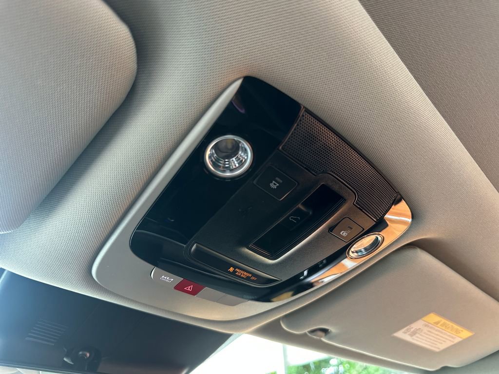 Used 2025 Kia K5 EX image 32