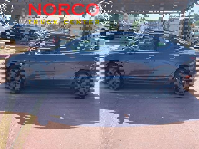 Used 2020 Tesla Model 3 Standard Range Plus image 5