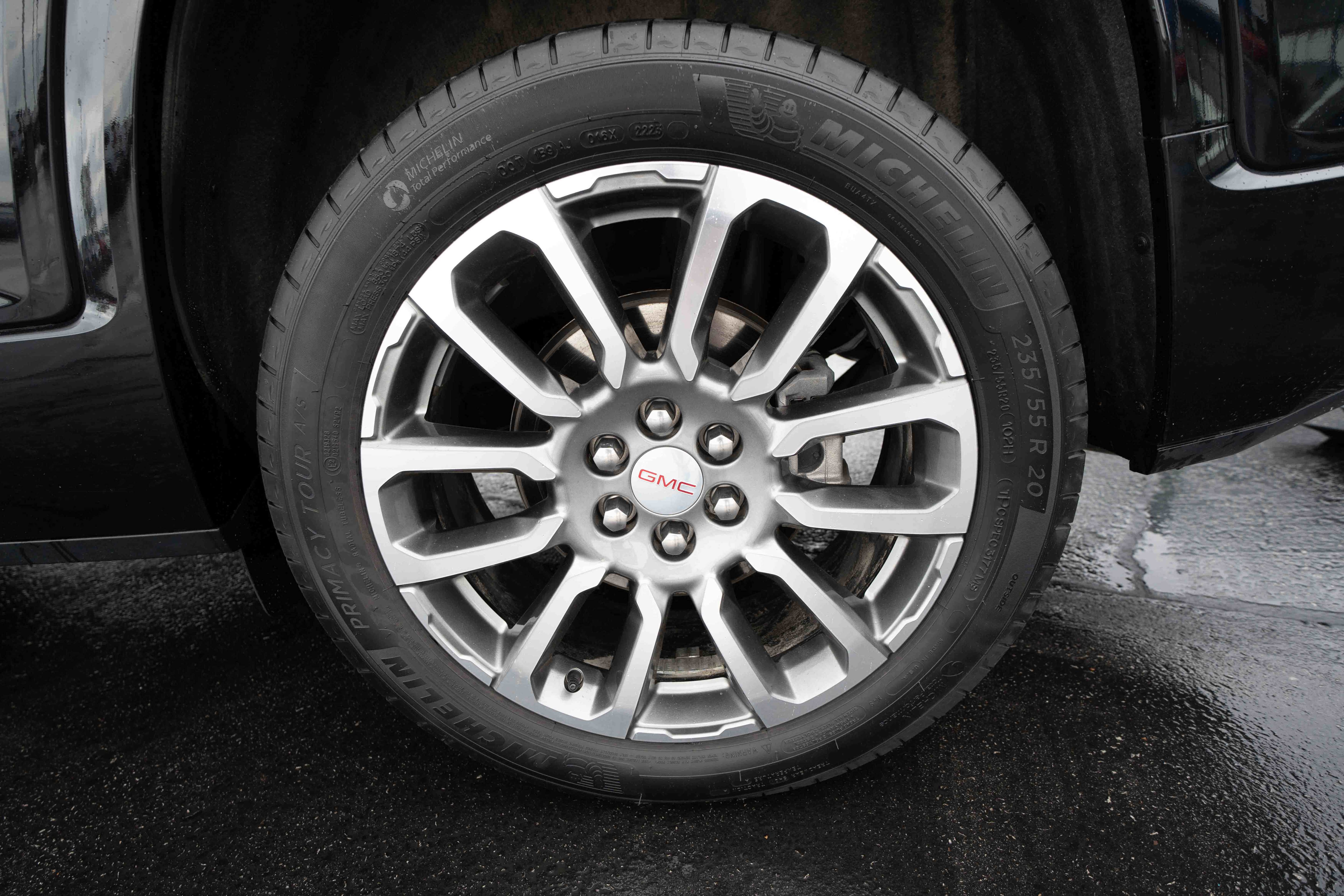 Used 2023 GMC Acadia Denali w/ Denali Ultimate Package AWD/4WD image 30