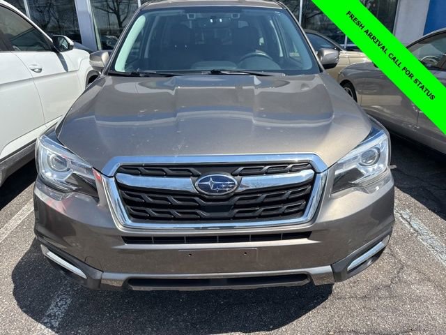 Used 2017 Subaru Forester 2.5i Touring AWD/4WD image 2