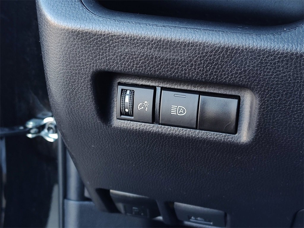 Used 2024 Toyota RAV4 XLE image 24