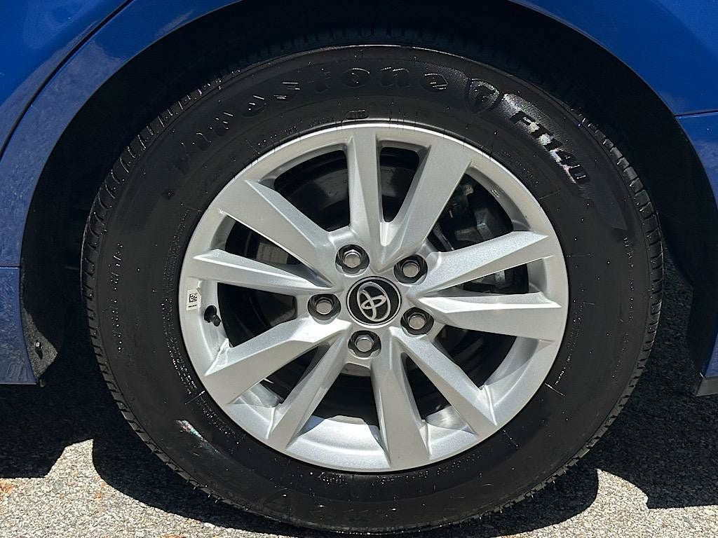 Certified 2025 Toyota Camry LE FWD image 30