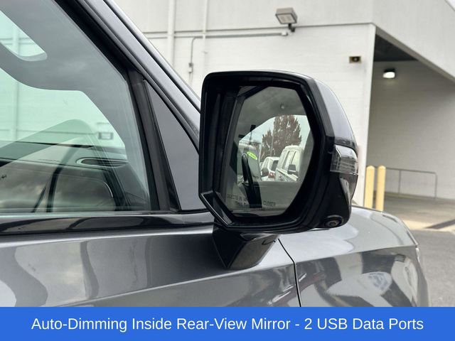 Used 2021 Chevrolet Tahoe Z71 w/ Z71 Signature Package image 27