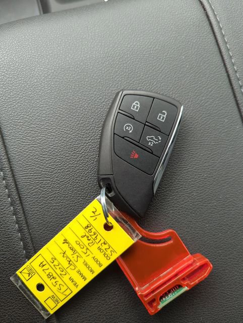 Used 2025 Chevrolet Silverado 1500 RST w/ Convenience Package II image 35