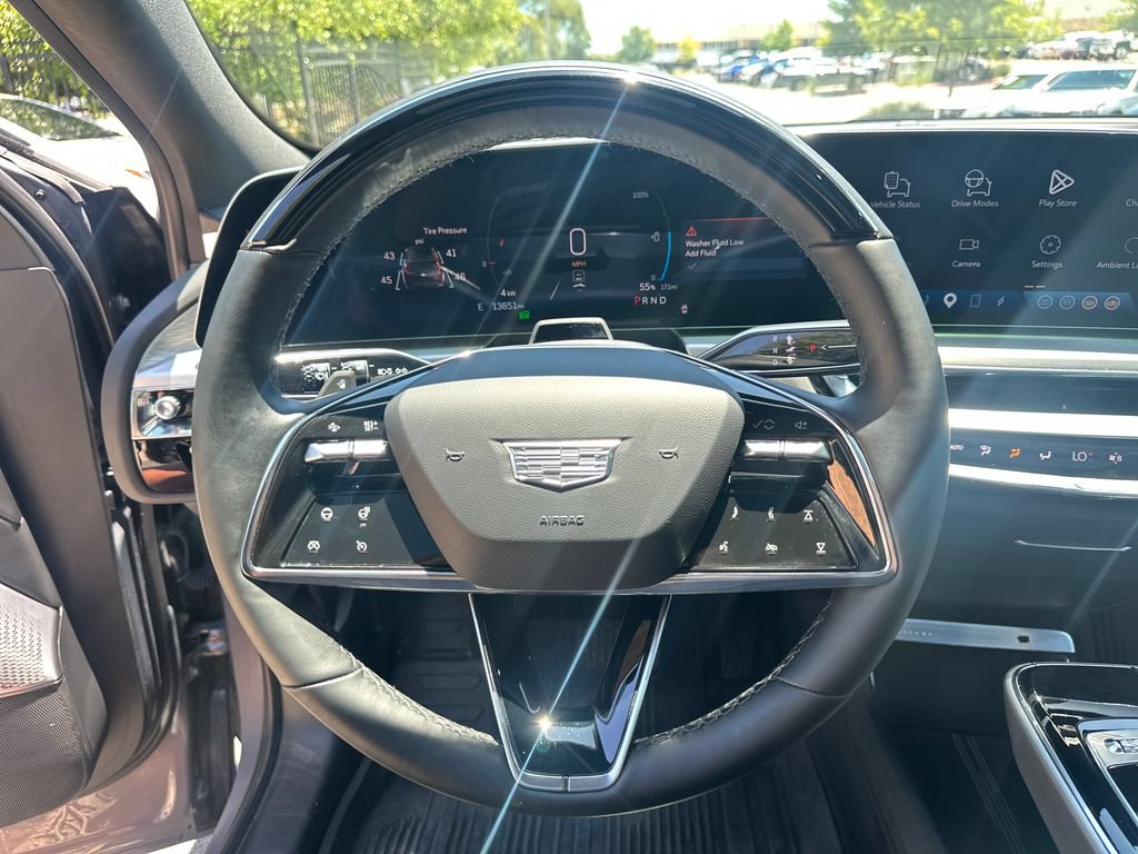 Certified 2025 Cadillac Lyriq Luxury w/ LPO, Floor Liner Package AWD/4WD image 24