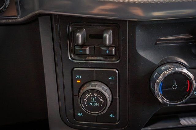 New 2025 Ford F150 Lariat w/ Equipment Group 501A Mid image 26