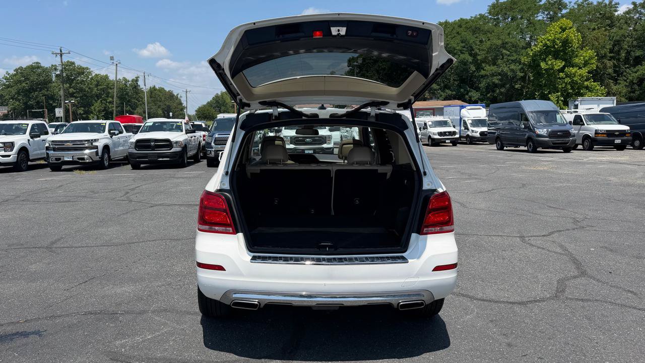 Used 2013 Mercedes-Benz GLK 350 4MATIC image 9