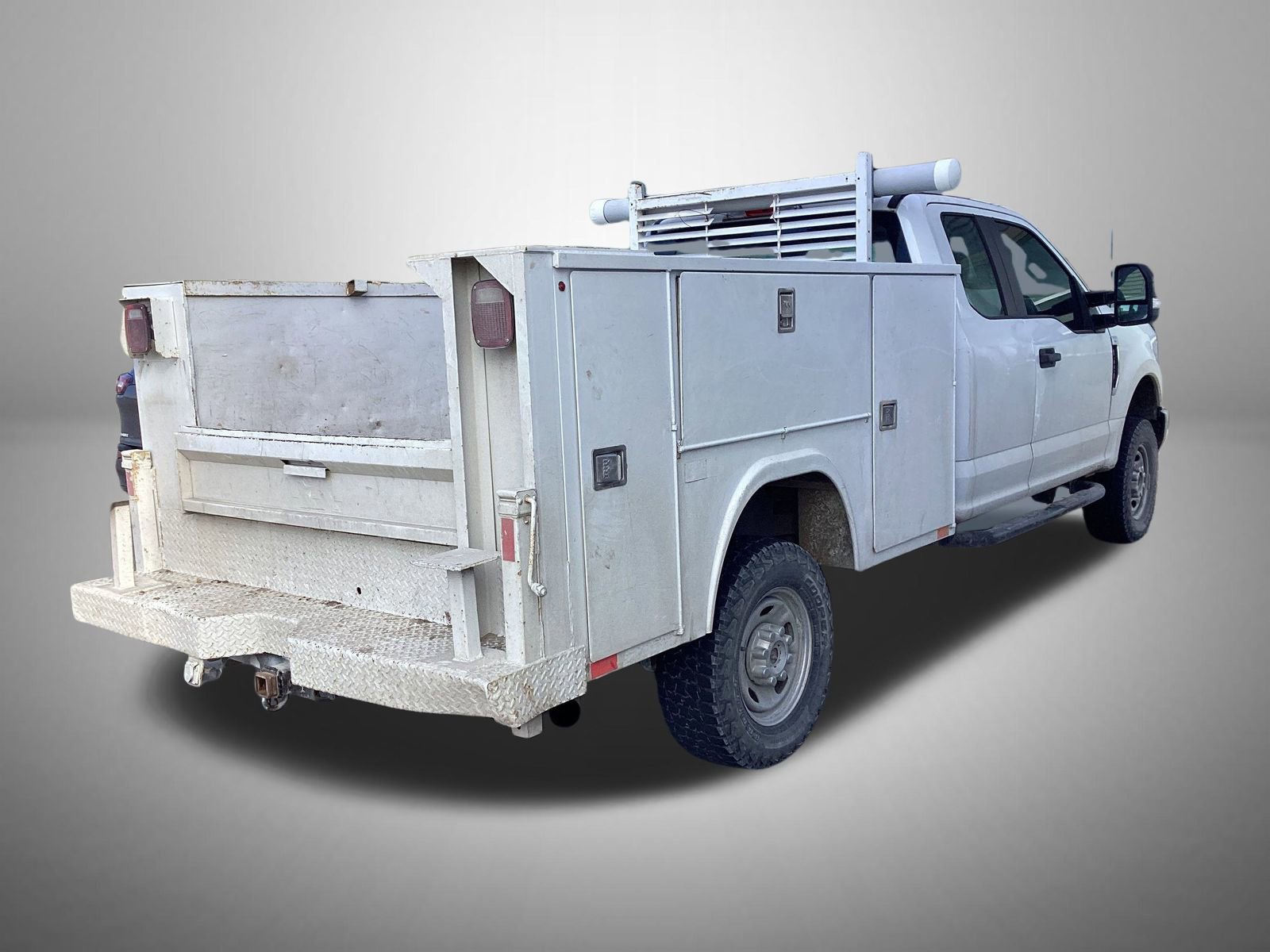 Used 2017 Ford F250 XL w/ Power Equipment Group image 3