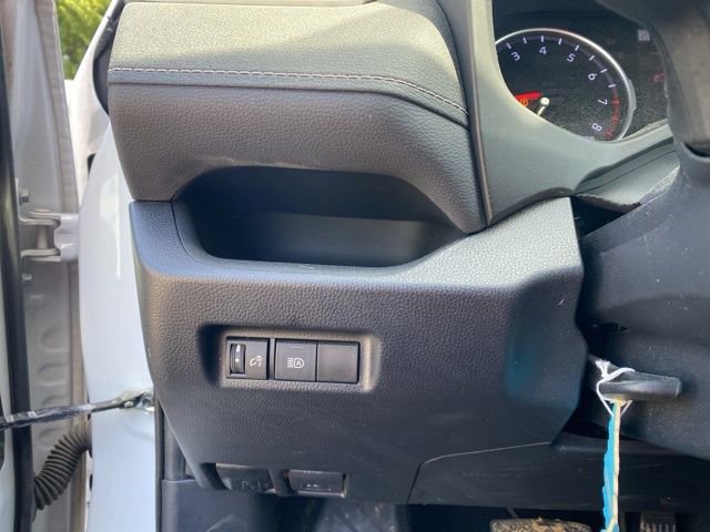 Used 2019 Toyota RAV4 LE FWD image 23