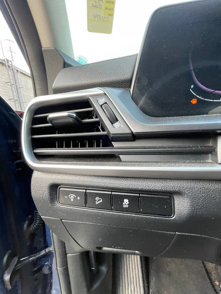 Certified 2023 Kia Telluride S w/ S Sunroof Package AWD/4WD image 12