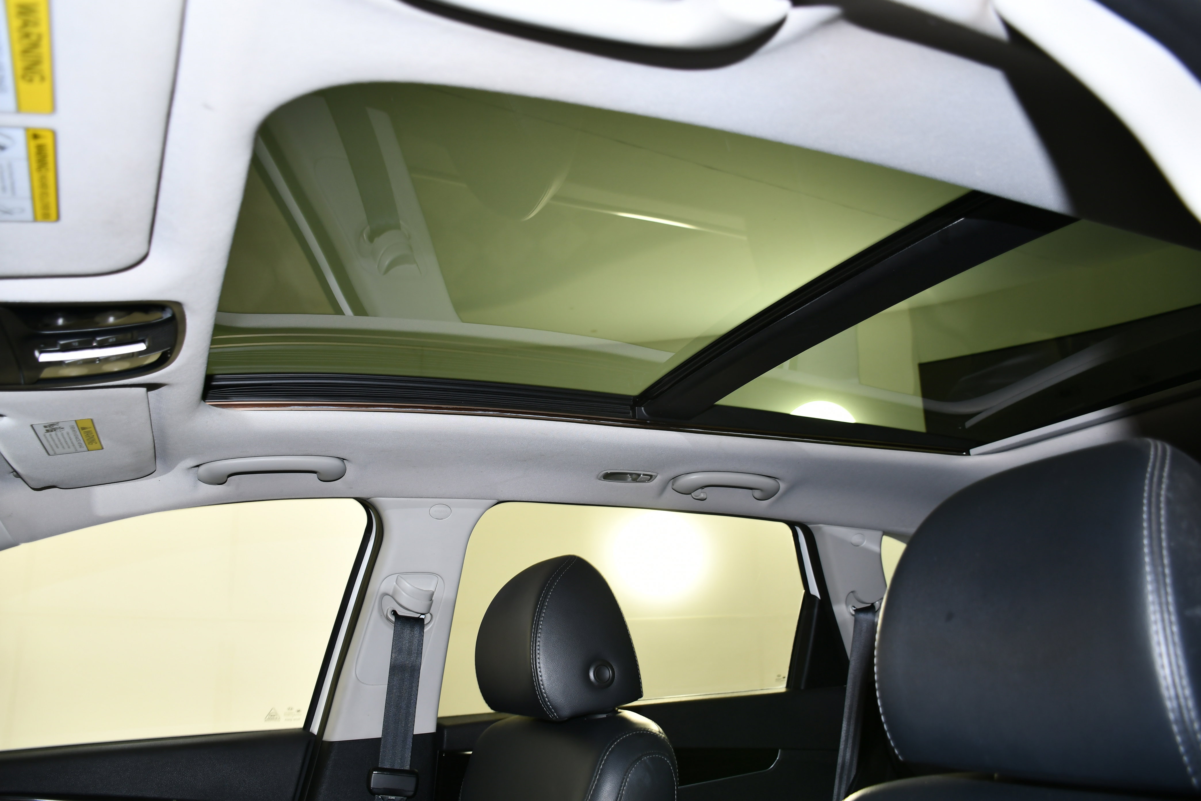 Used 2020 Kia Sorento EX image 40