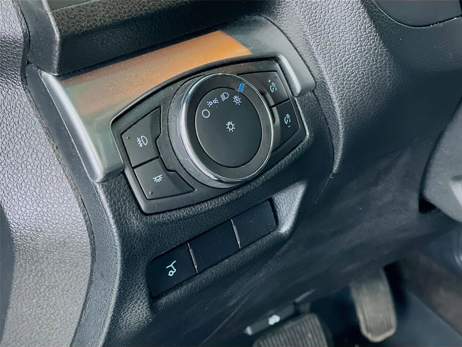 Used 2016 Ford Explorer Limited image 13