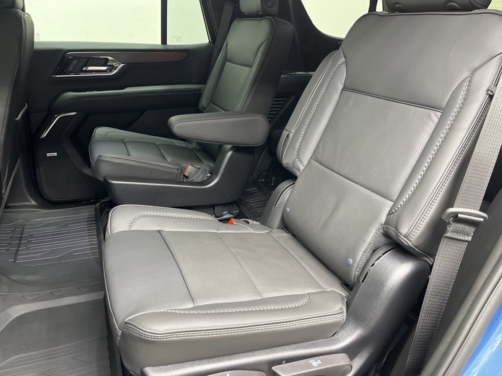 New 2026 GMC Yukon Denali w/ Sun & Power Step Package image 6