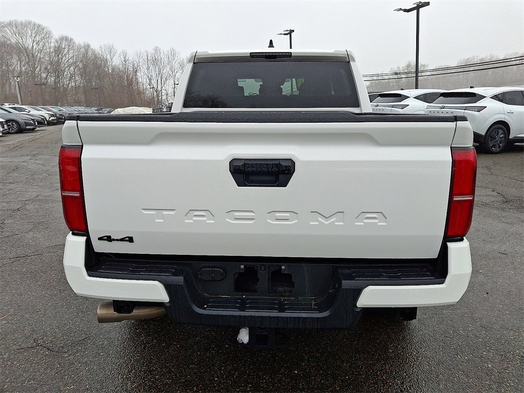 Used 2024 Toyota Tacoma TRD Off-Road image 6