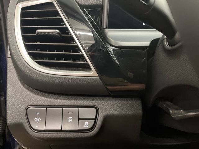 Certified 2024 Kia Seltos S image 21