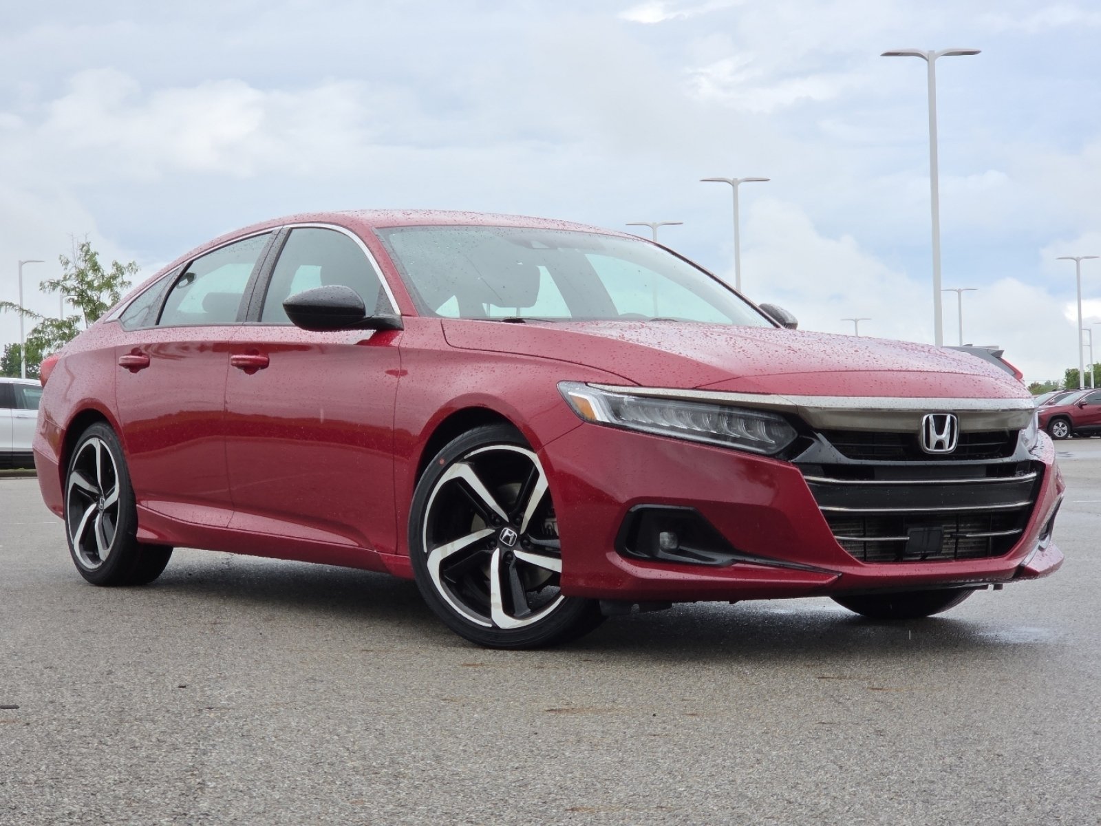Used 2021 Honda Accord Sport image 2