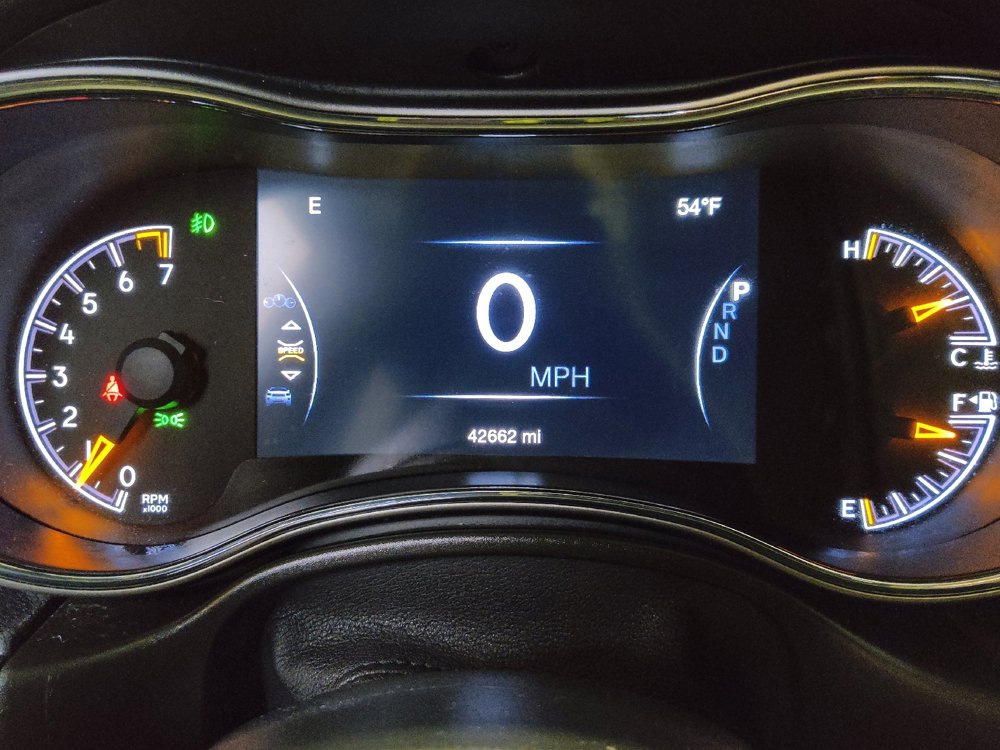 Used 2021 Jeep Grand Cherokee Overland image 23