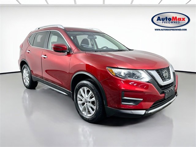 Used 2018 Nissan Rogue SV image 1