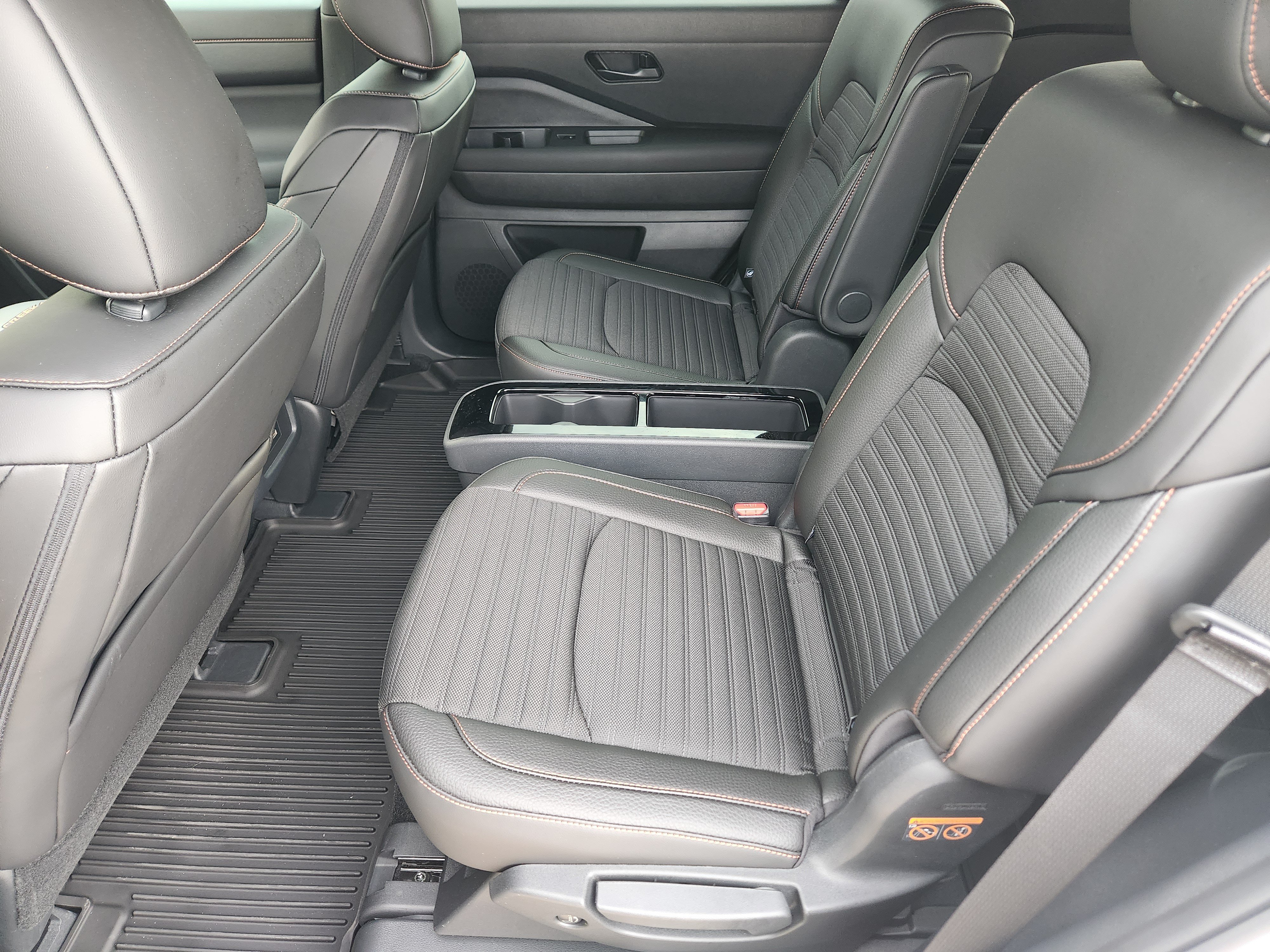 Used 2025 Nissan Pathfinder Rock Creek AWD/4WD image 22