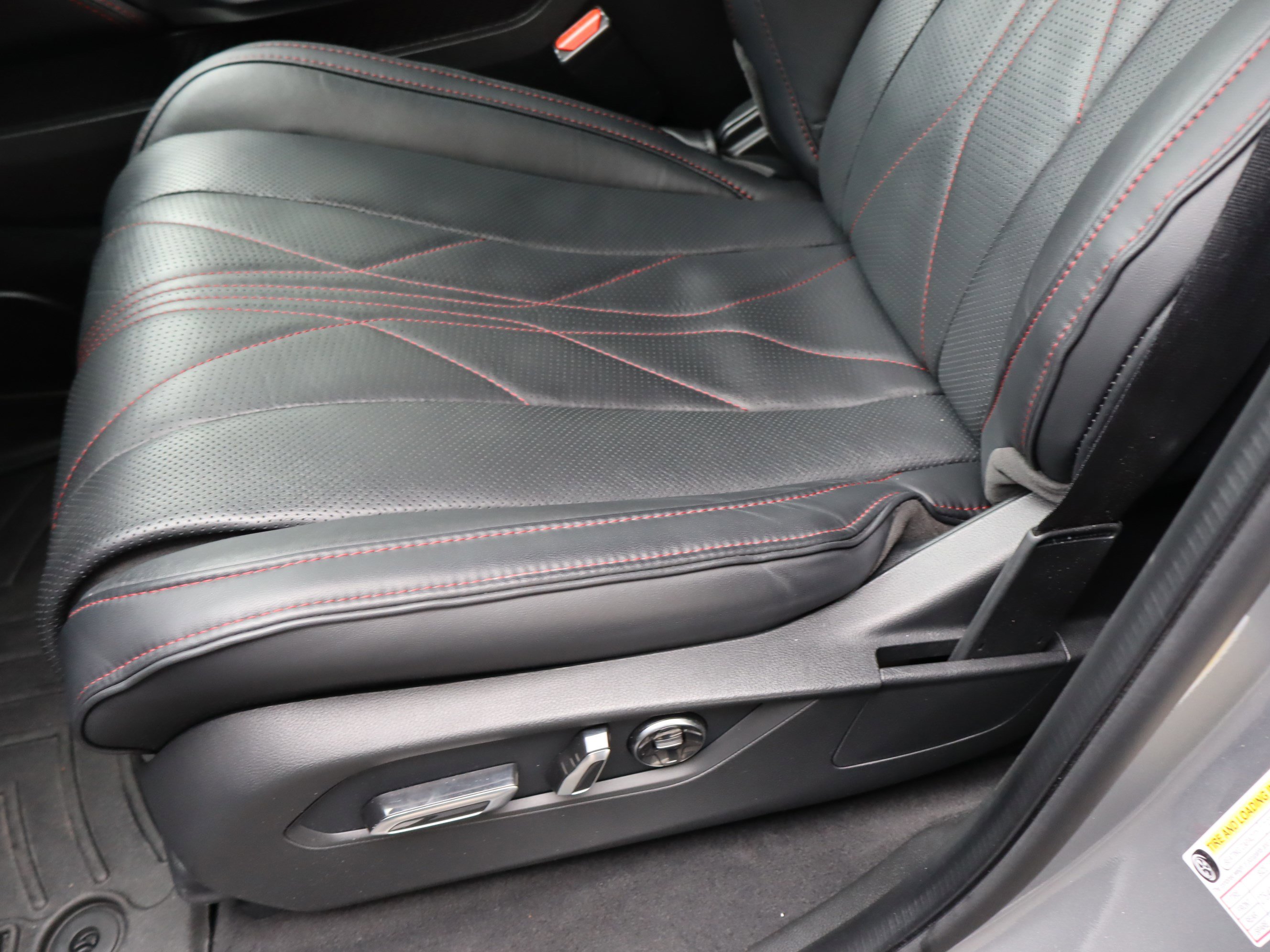 Used 2024 Acura MDX Type S image 18