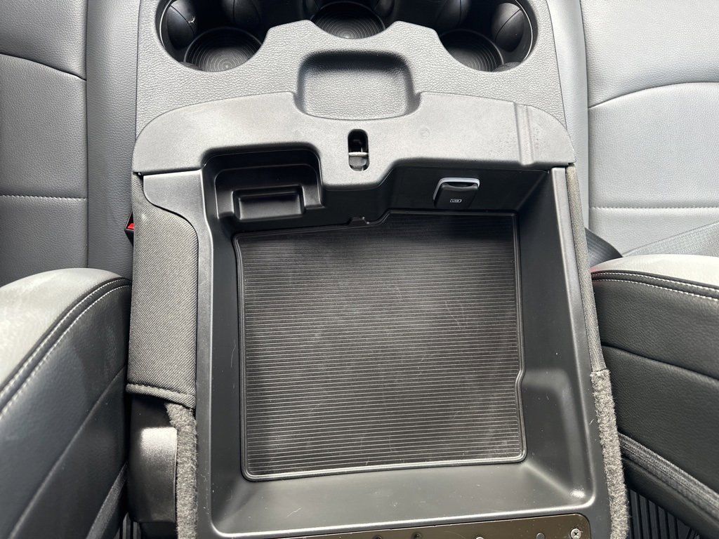 Used 2024 RAM 2500 Tradesman w/ Chrome Appearance Group image 9