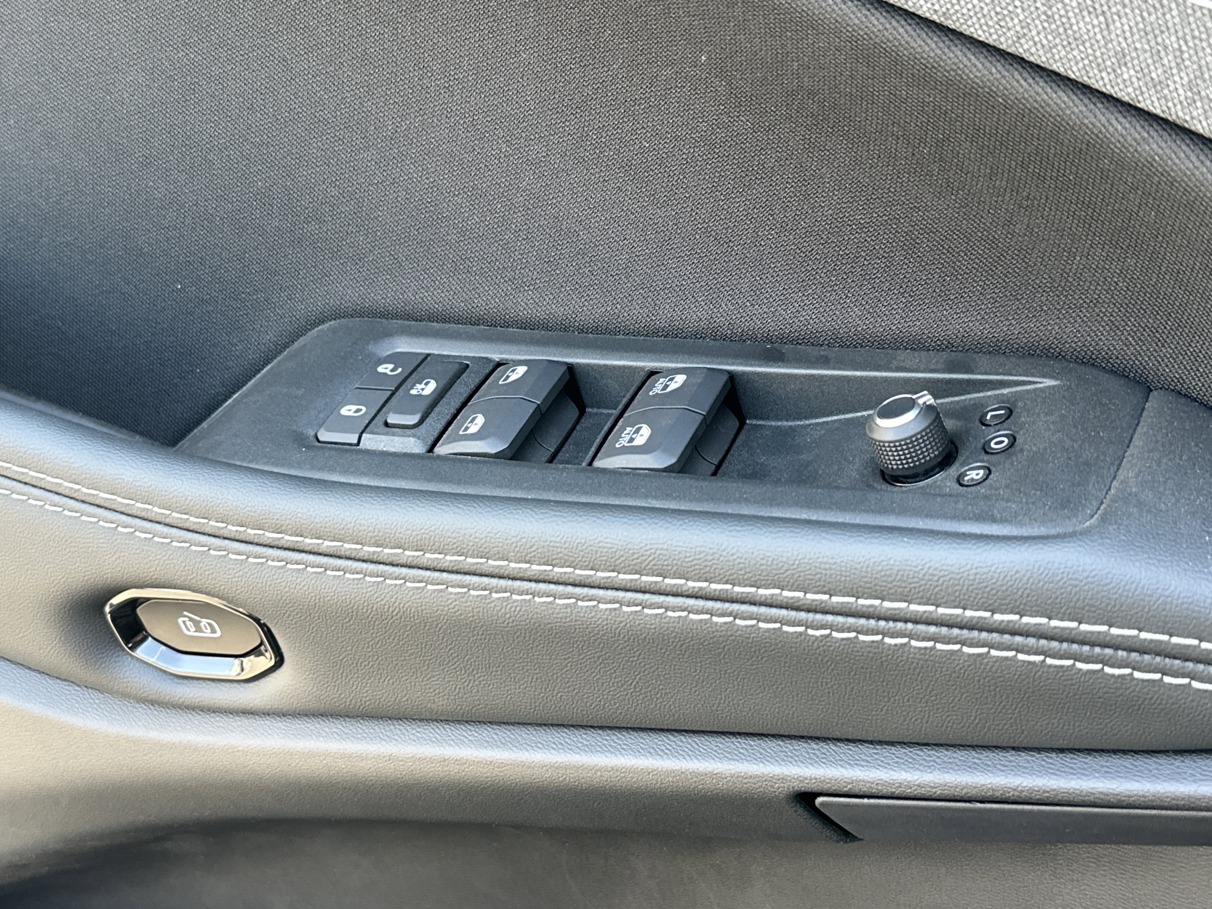 New 2026 Jeep Cherokee Laredo AWD/4WD image 11