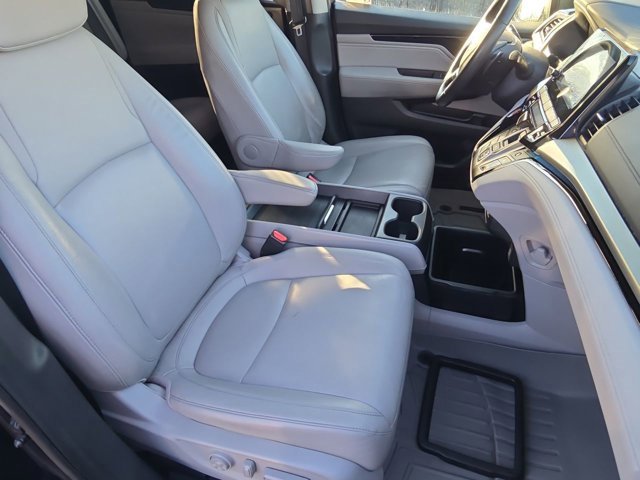 Used 2022 Honda Odyssey Touring image 11