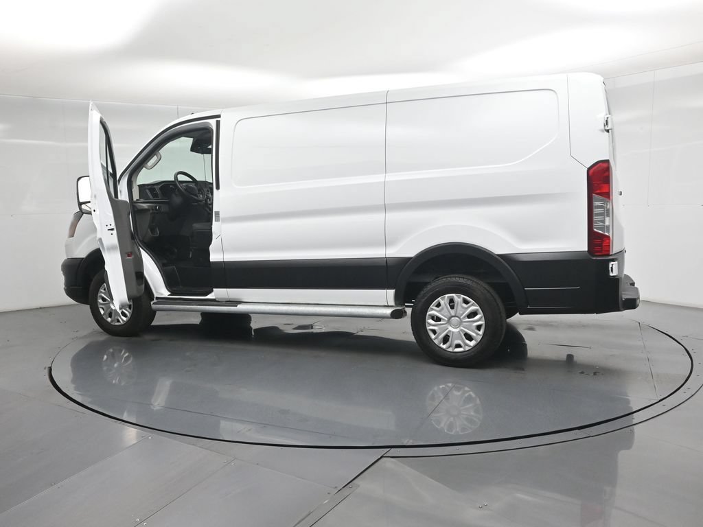Certified 2025 Ford Transit 250 Low Roof w/ Exterior Upgrade Package RWD image 32