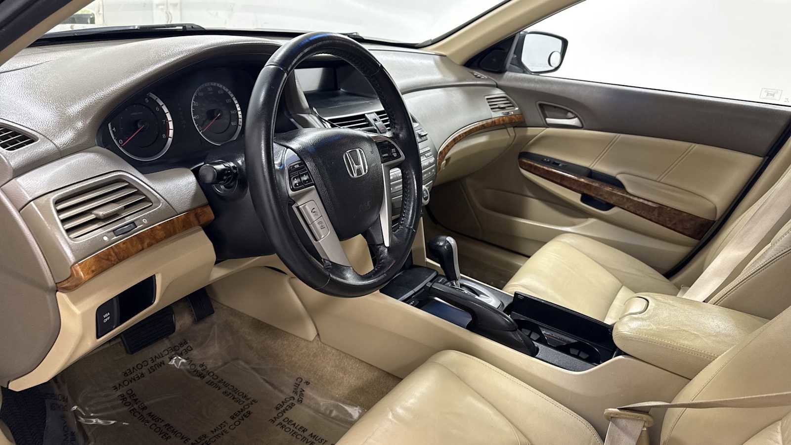 Used 2010 Honda Accord EX-L image 12